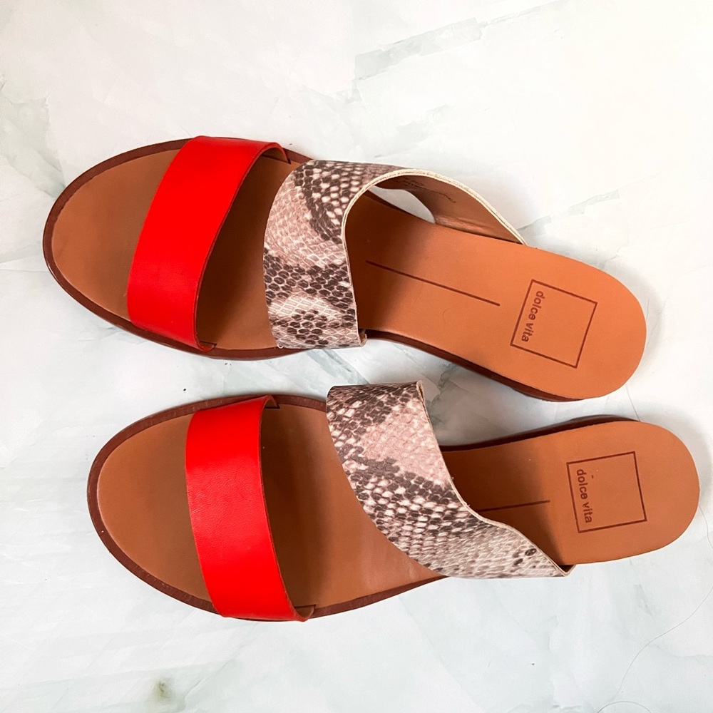 Dolce Vita Flat Sandals
